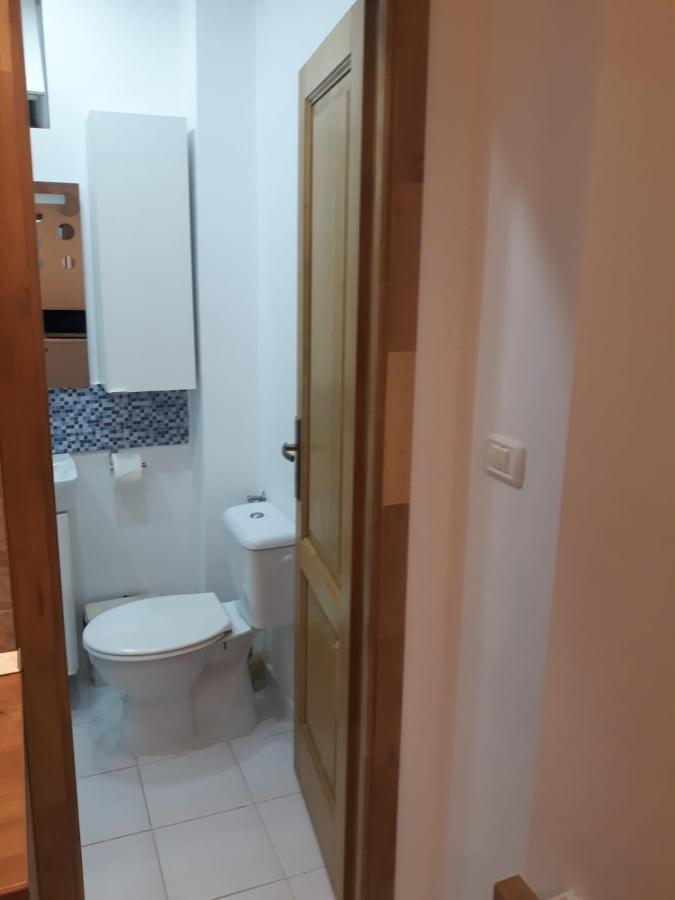 Nice Studio In Old Town Bukarest Exterior foto