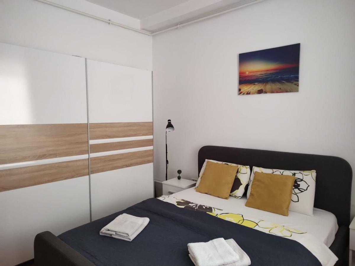Nice Studio In Old Town Bukarest Exterior foto