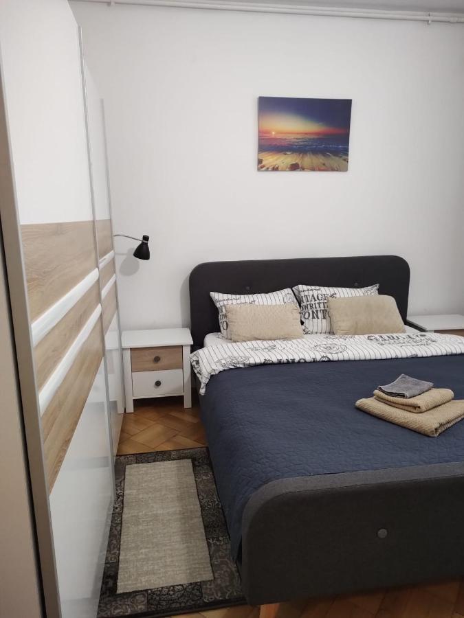 Nice Studio In Old Town Bukarest Exterior foto